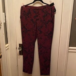 Banana Republic Burgundy and Black Cropped Pants